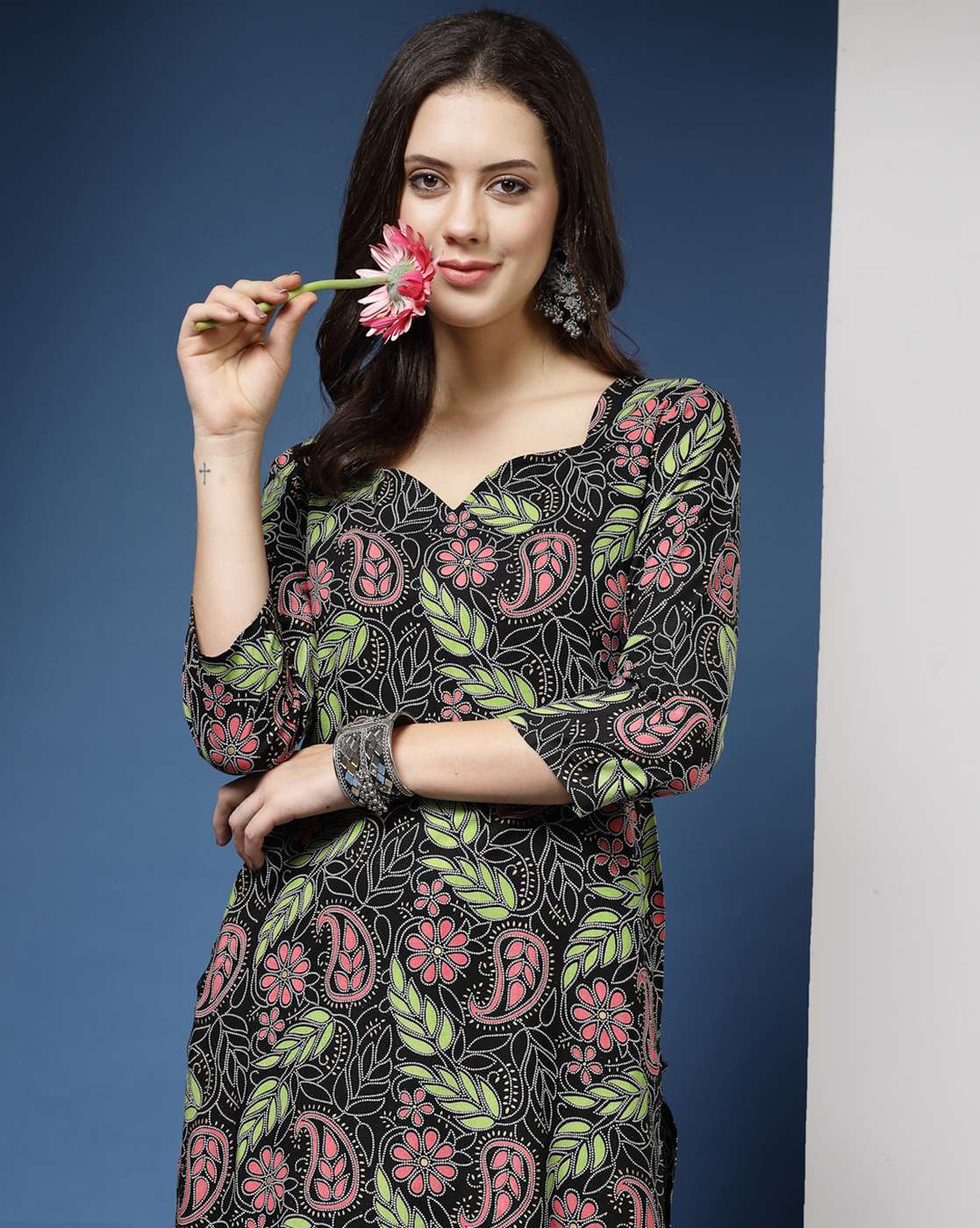 Classic Grace Black Kurta pant Ensemble
