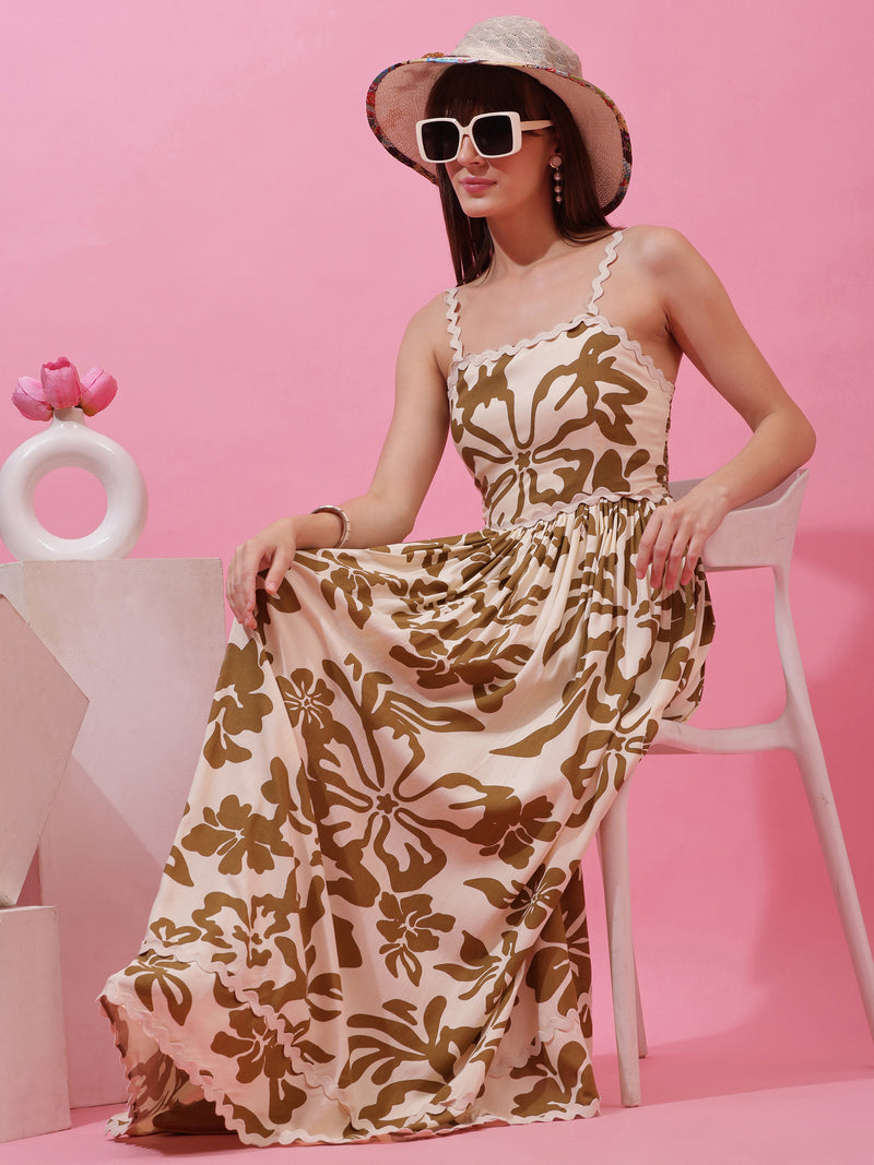 Classic Fit and Flare Strappy Shoulder Dress