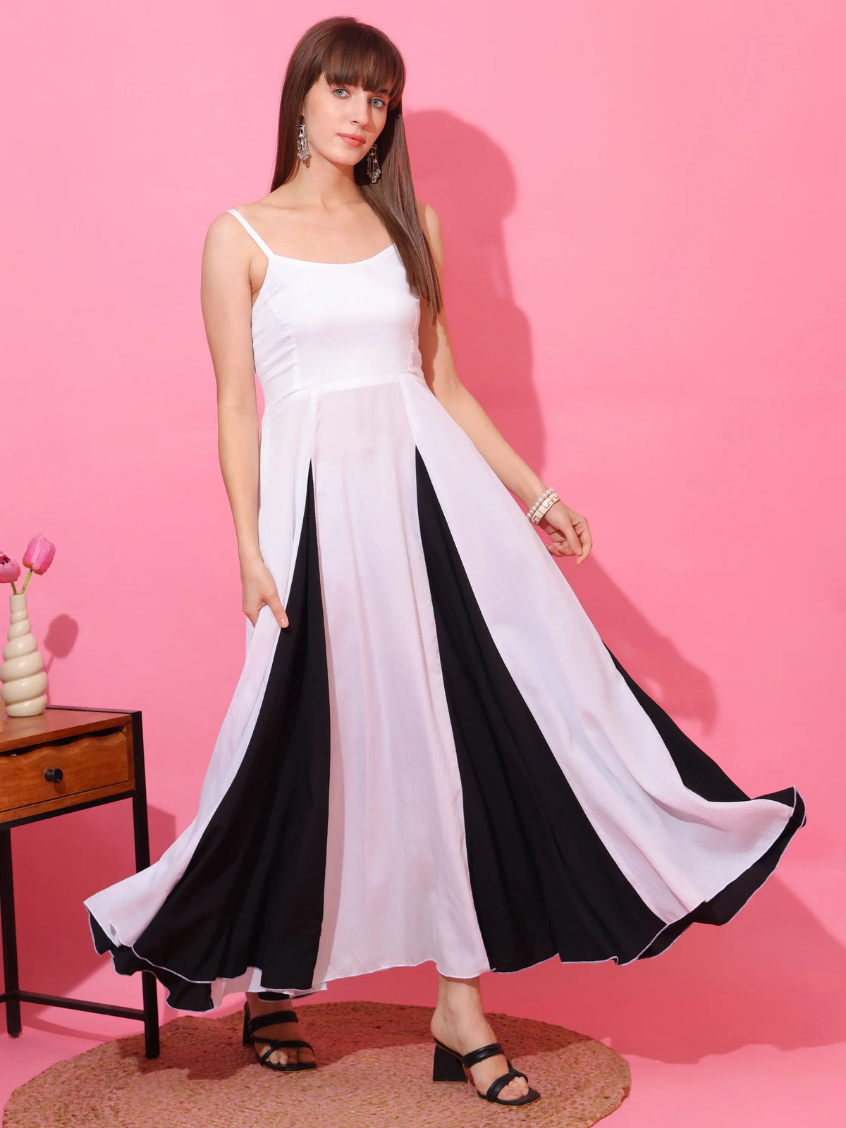 Classic White Colorblock Maxi Dress