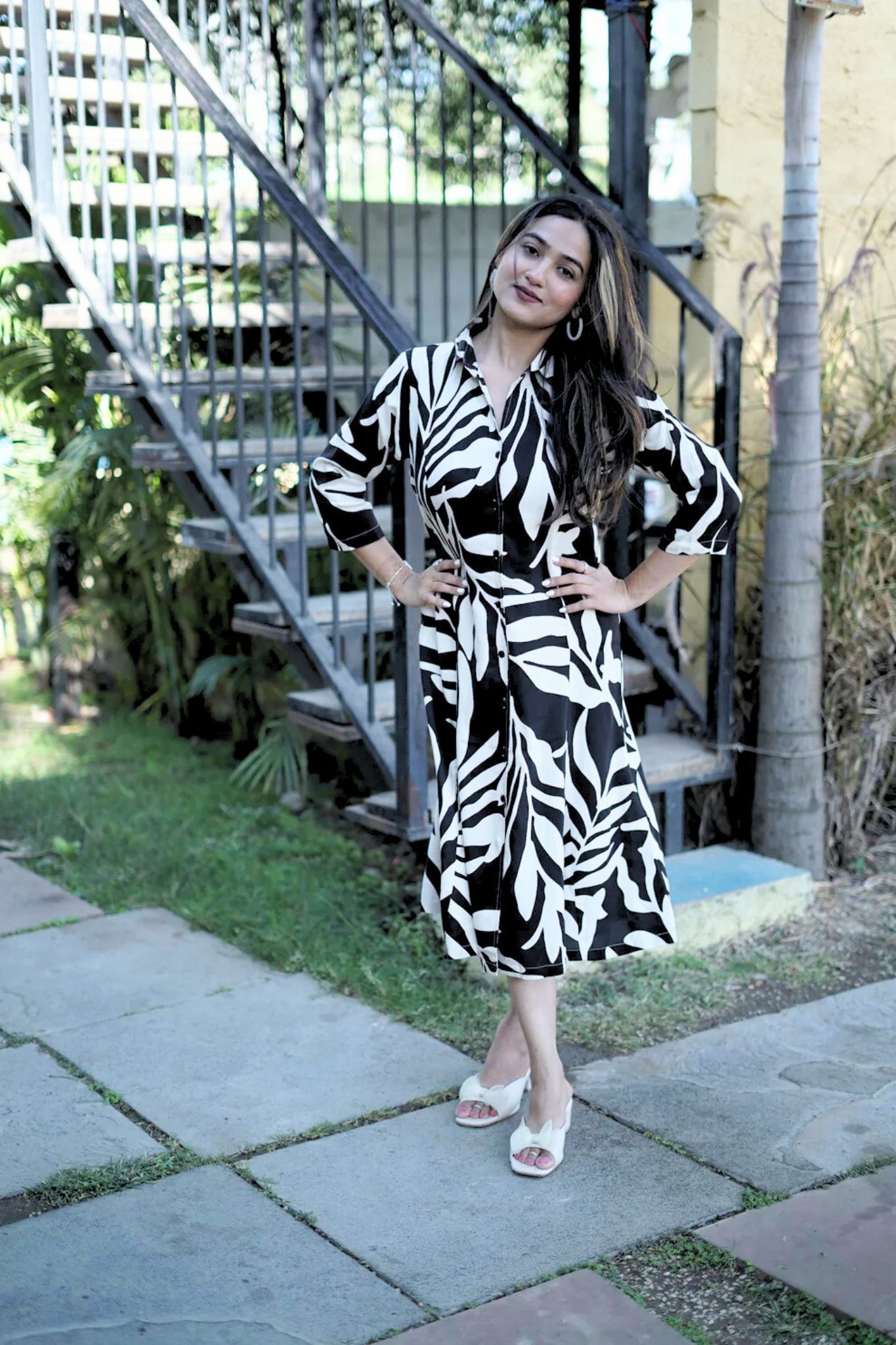 Black Grace Knee-Length Dress