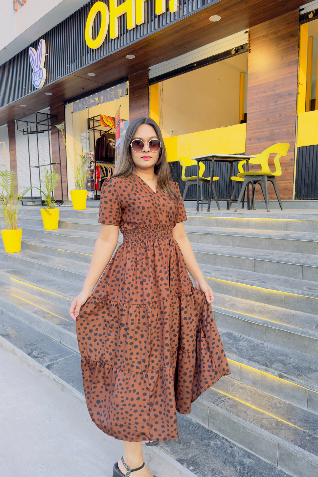 Brown Elegance Midi Dress