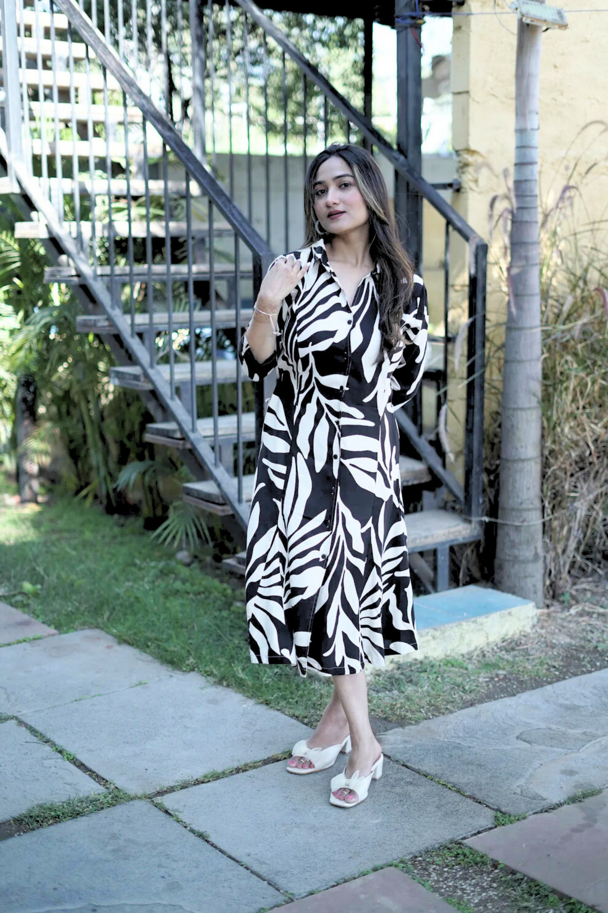 Black Grace Knee-Length Dress