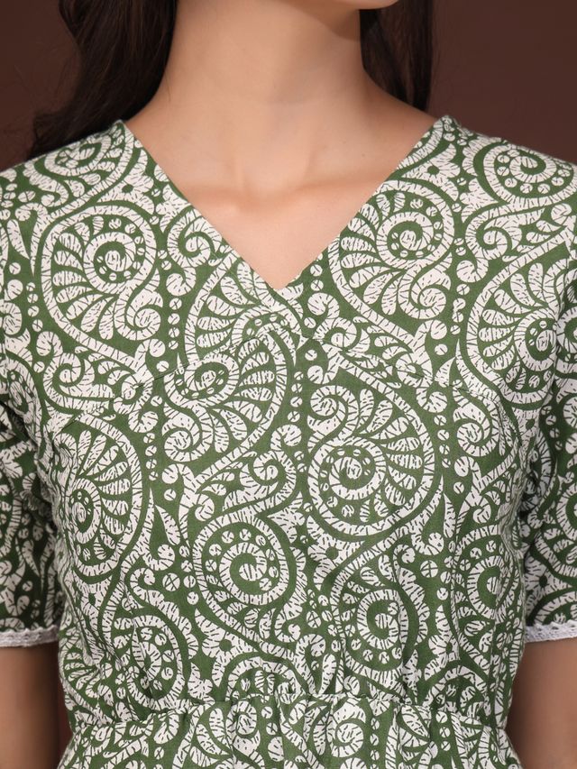 Garden Bloom Green Floral Mini Dress