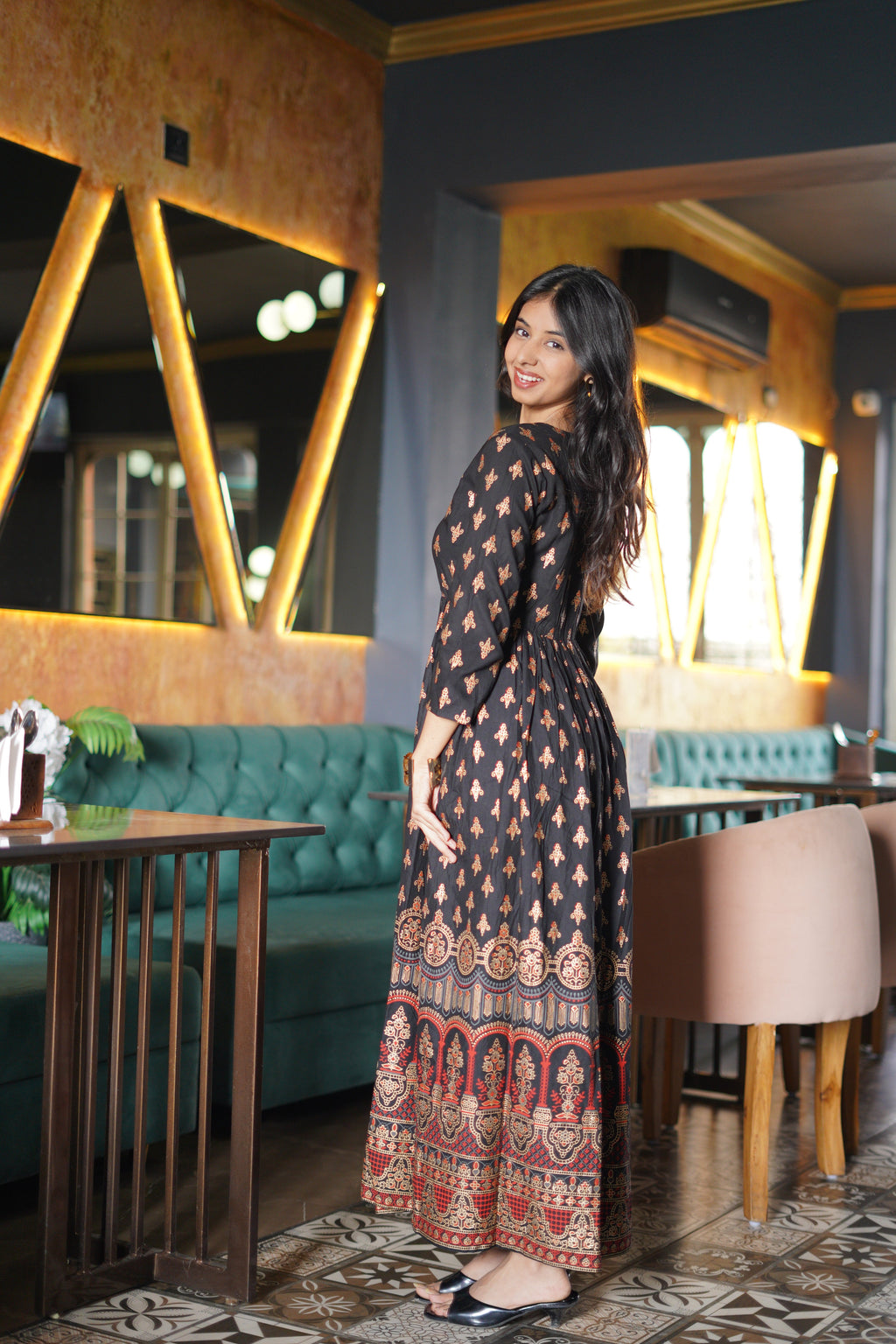Elegant Printed Fit & Flare Midi Dress