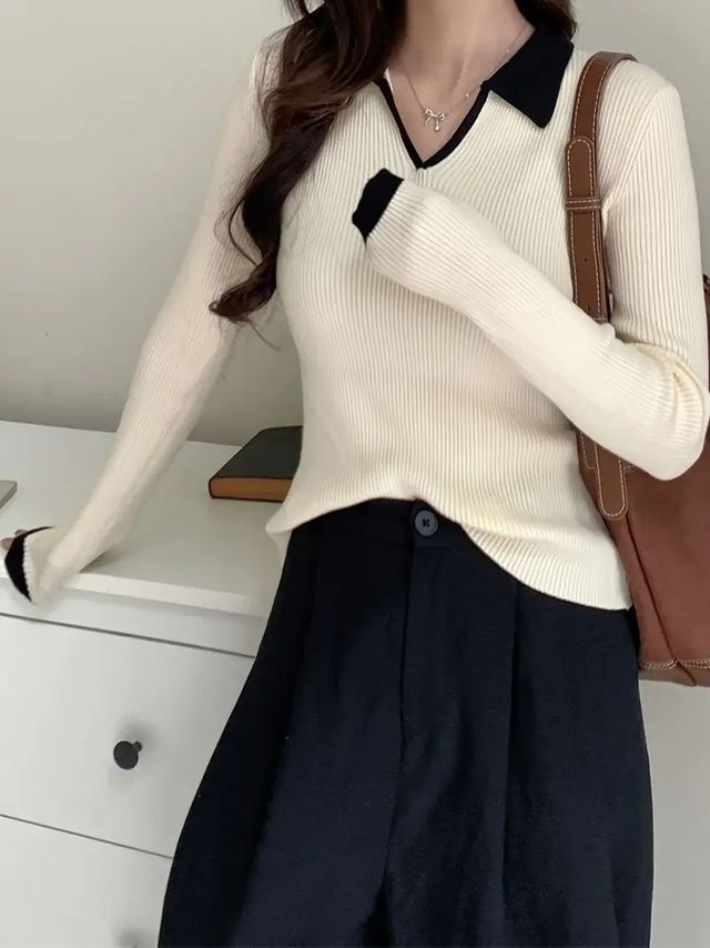 Classic Glow V-Neck Top