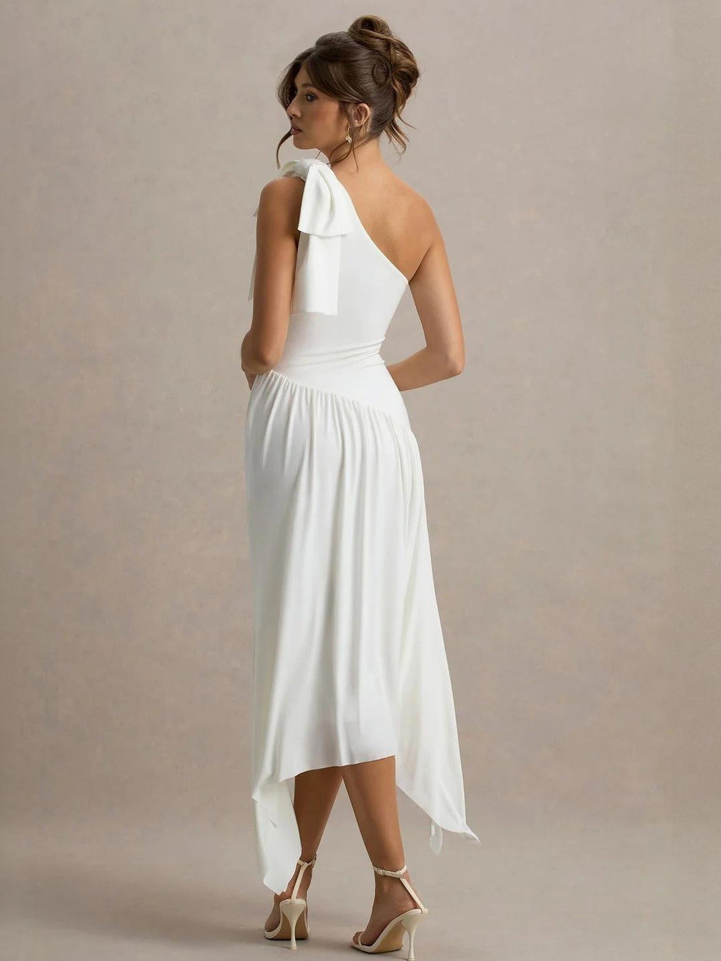 White Chic One-Shoulder Bodycon Dress