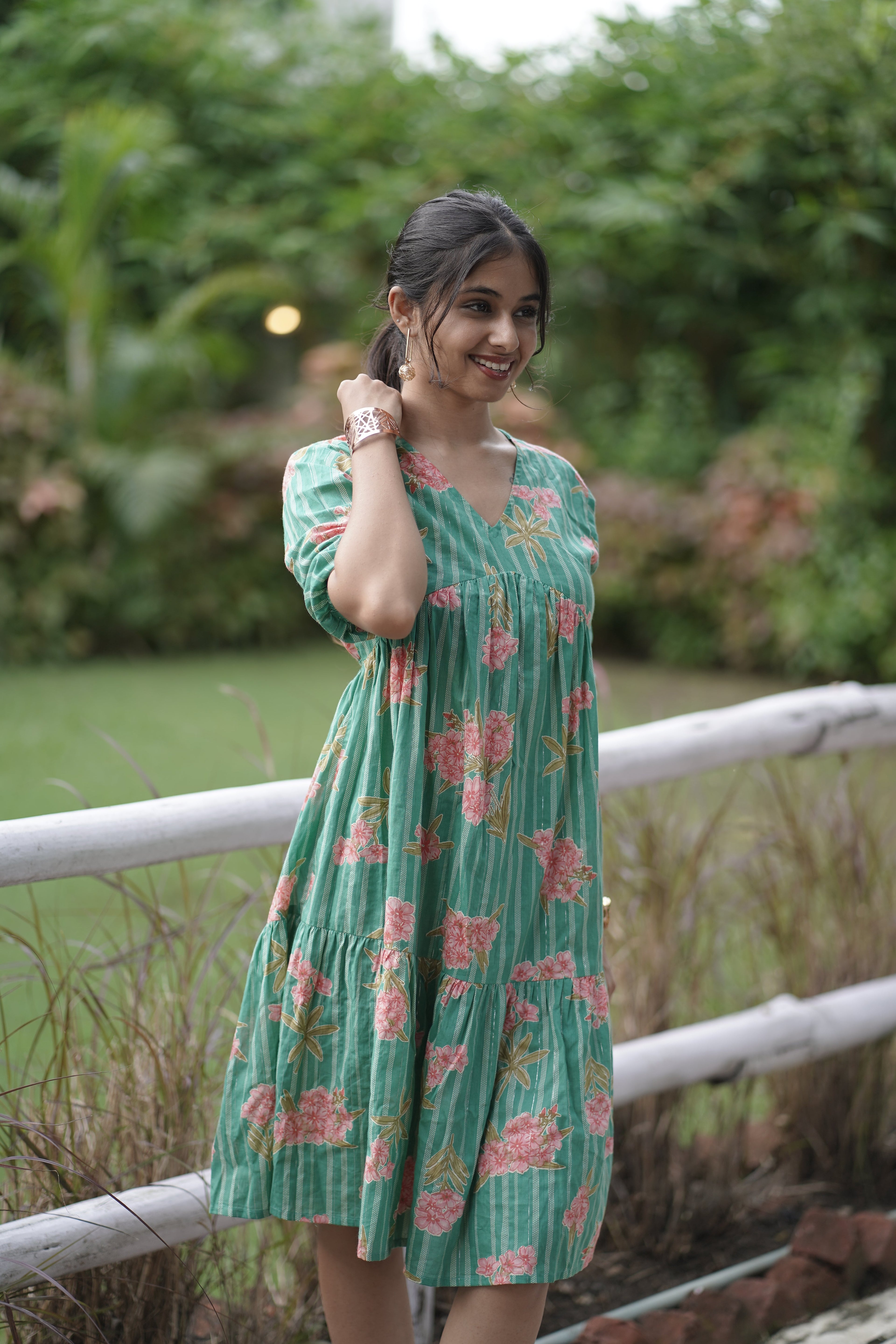 Floral Green Knee-Length Dress