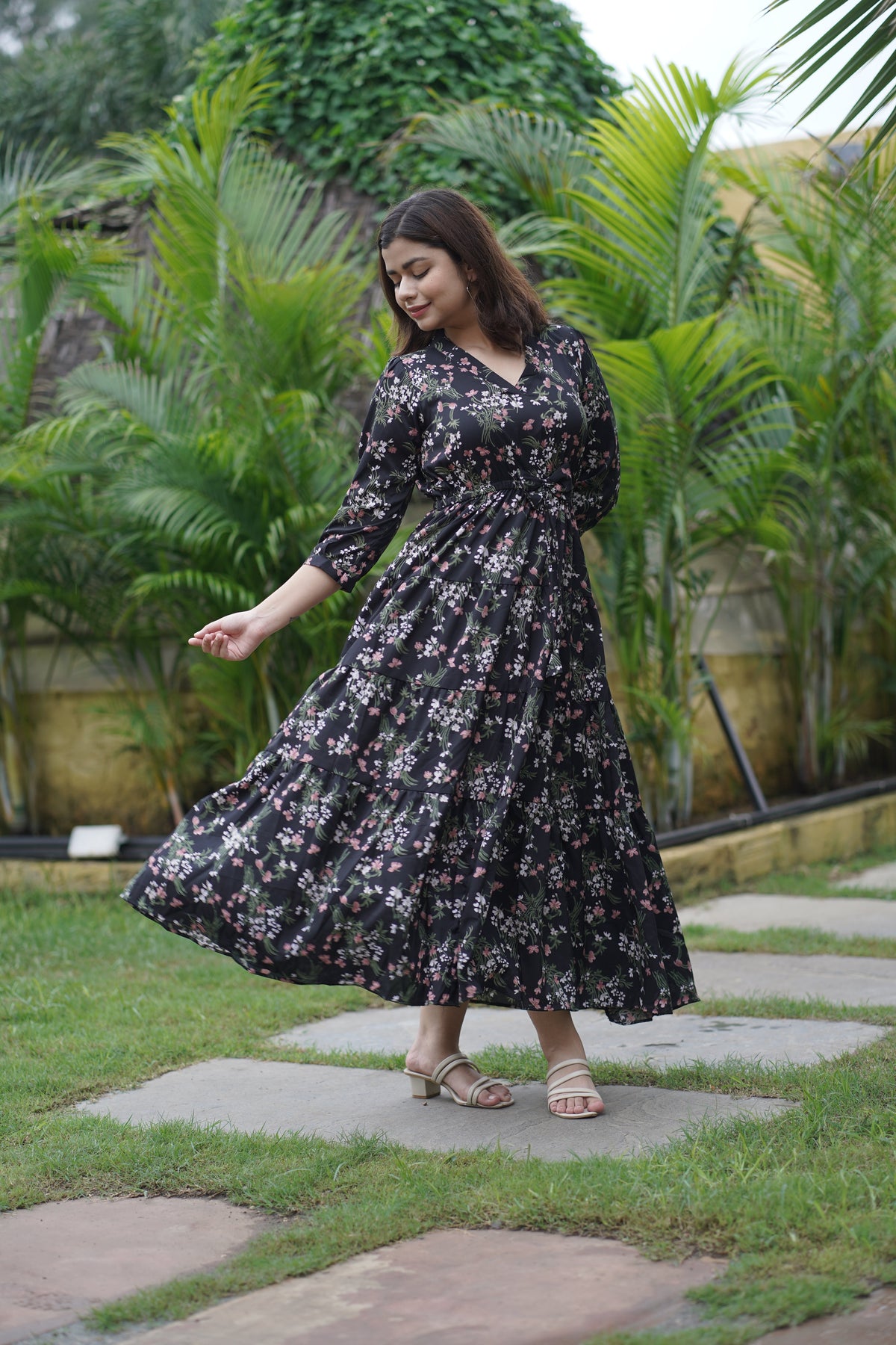 Black Garden Grace Maxi Dress