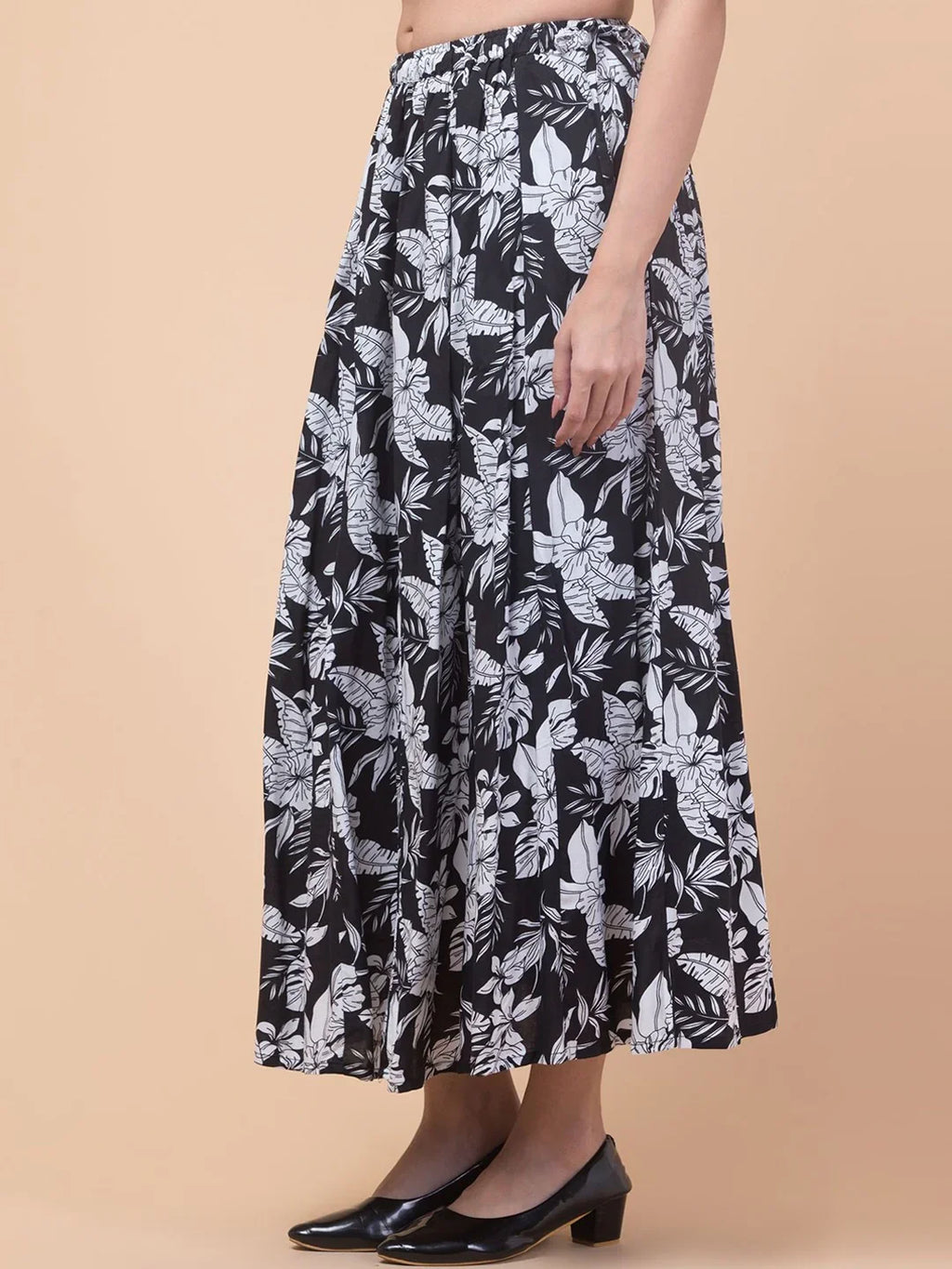 Black Abstract Print Maxi Skirt