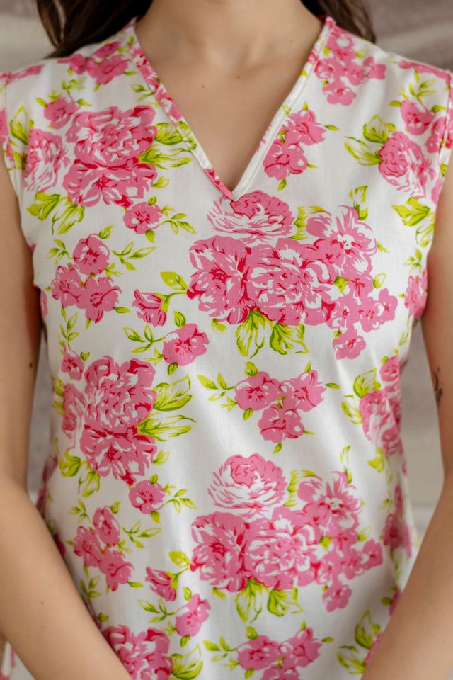 White Petal Grace Maxi Dress