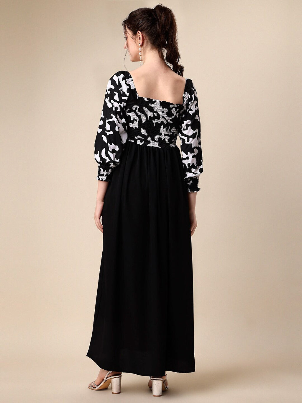 Chic Black Abstract Maxi Dress