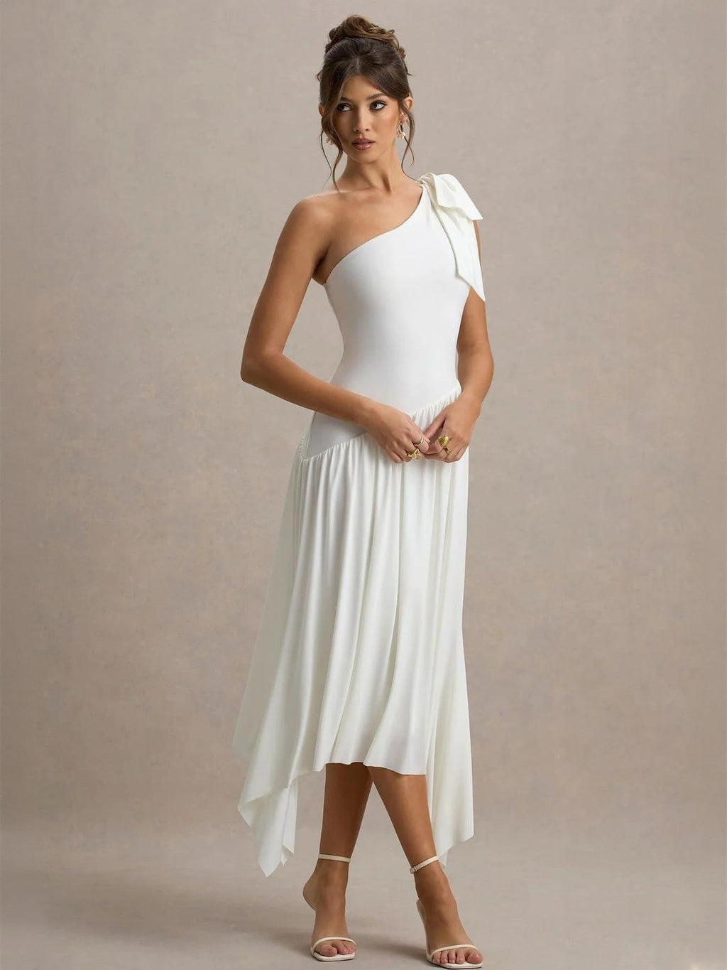 White Chic One-Shoulder Bodycon Dress