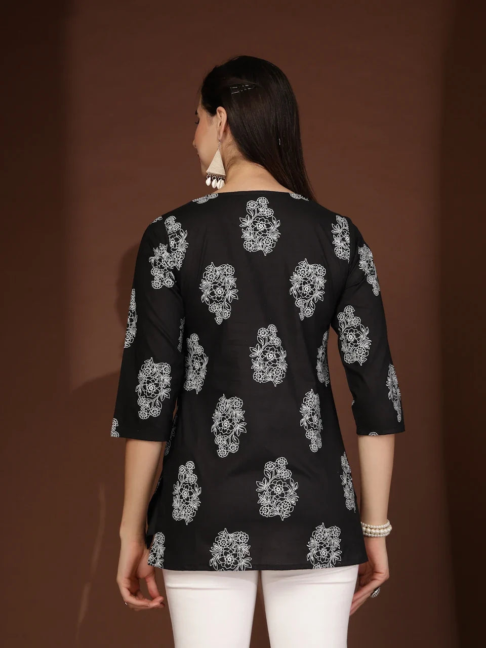 Elegant Bloom Straight Short Kurta
