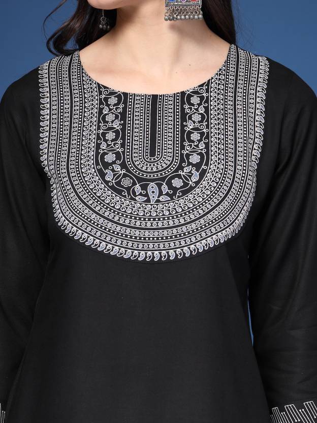 Black embroidered Short Kurta