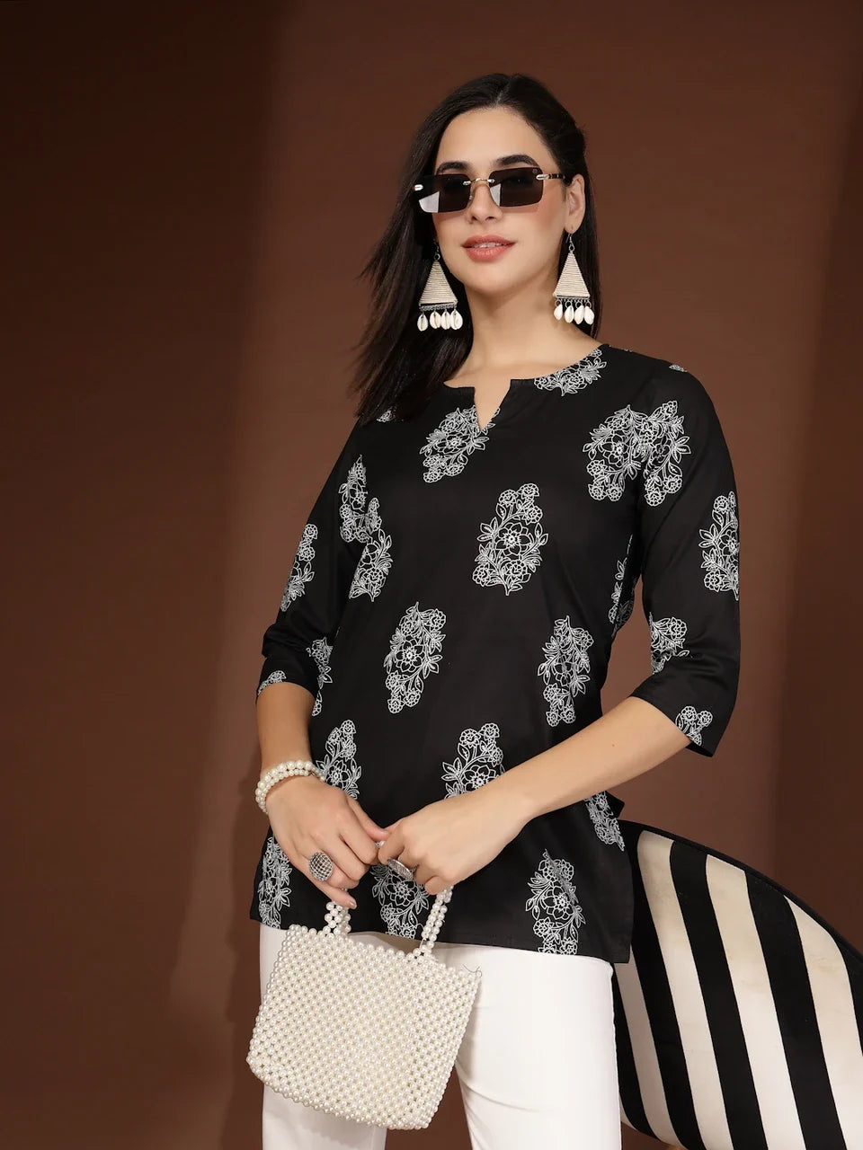 Elegant Bloom Straight Short Kurta