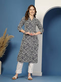 Elegant Black V-Neck Straight Kurta