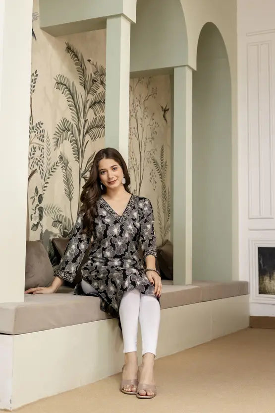 Classic Bloom Black Floral Kurta