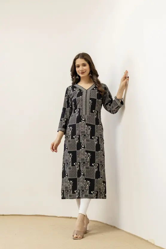 Black Grace V-Neck Straight Kurta