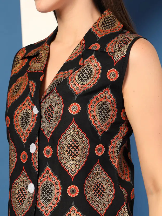 Black Elegance Printed Collared Top