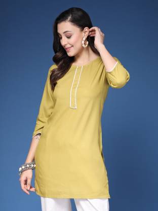 Green Solid Straight Kurta