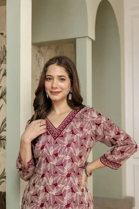Modern Muse Maroon Geometric Kurta
