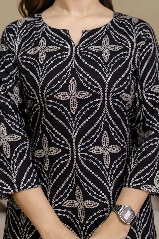 Casual Luxe Noir Geo Kurta
