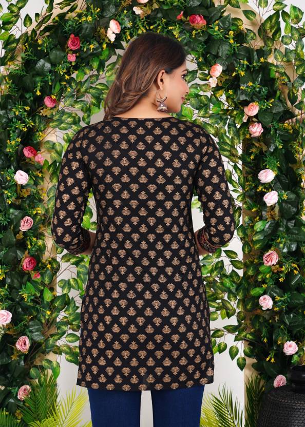 Elegant Black Floral Kurta